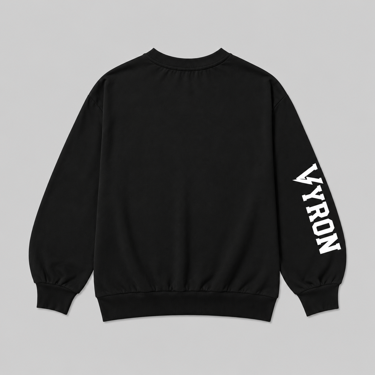 Remera Vyron Mangas largas black